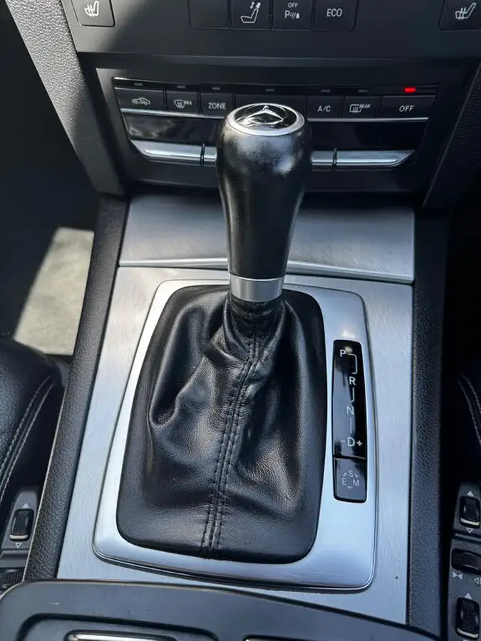 2012-mercedes-benz-e-class-21td-e220-cdi-sport-21cdi-170bhp-blue-f-cabriolet-2d-7g-tronic-big-23