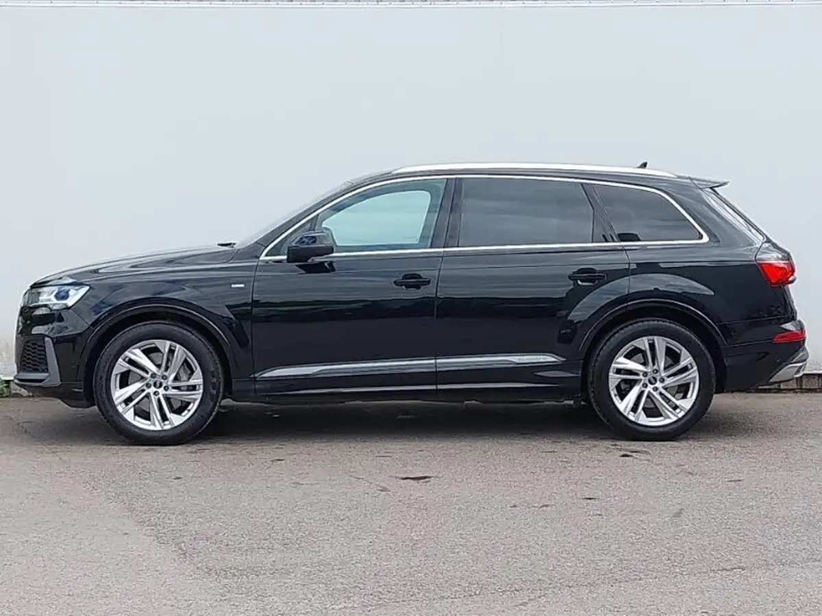 2022-audi-q7-30-55-tfsi-s-line-big-3