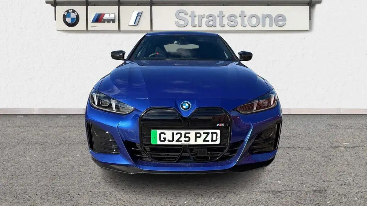 2025-bmw-i4-e-m50-big-20