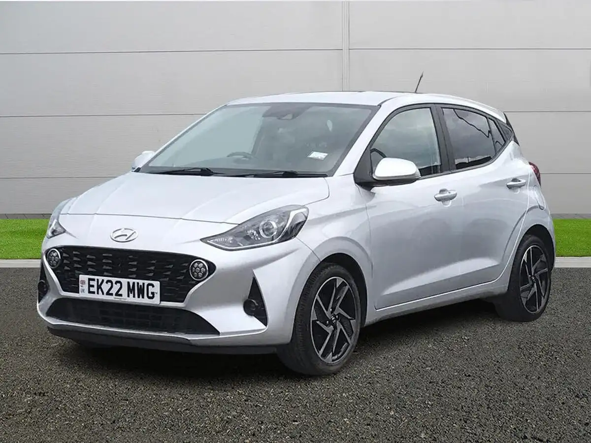 2022-hyundai-i10-10-premium-big-2
