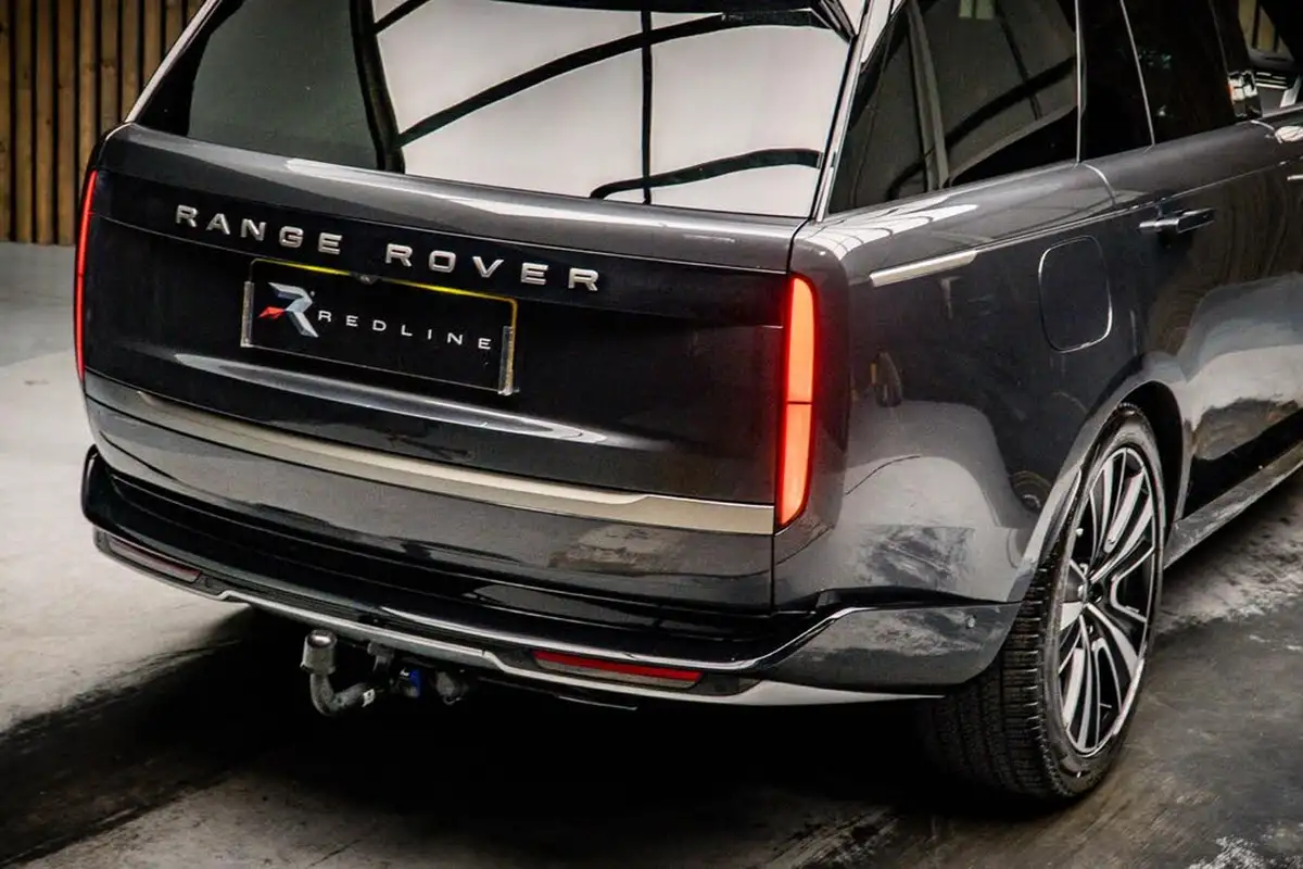 2025-land-rover-range-rover-30-d350-se-big-21