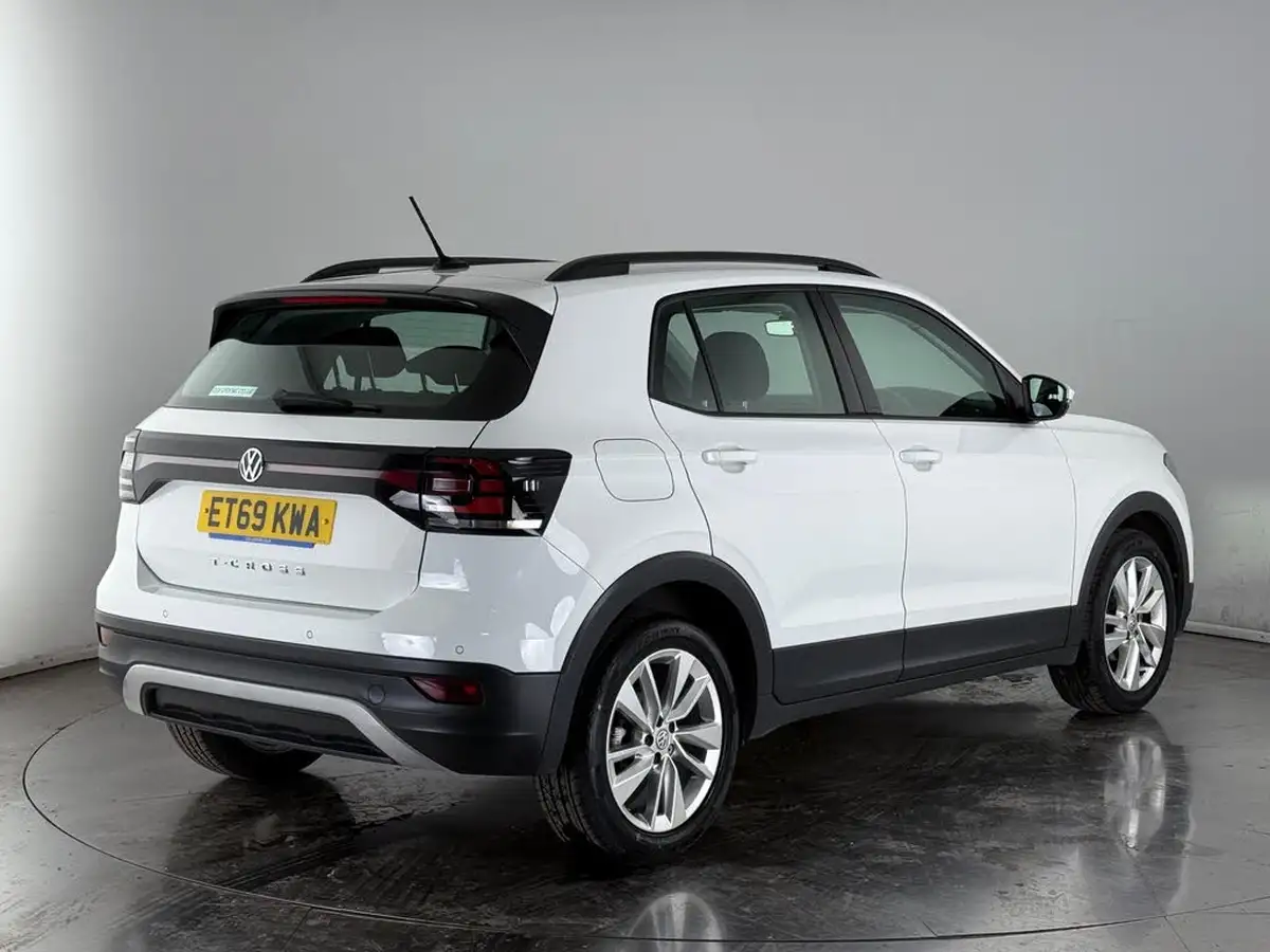 2019-volkswagen-t-cross-10-tsi-se-115ps-dsg-big-6