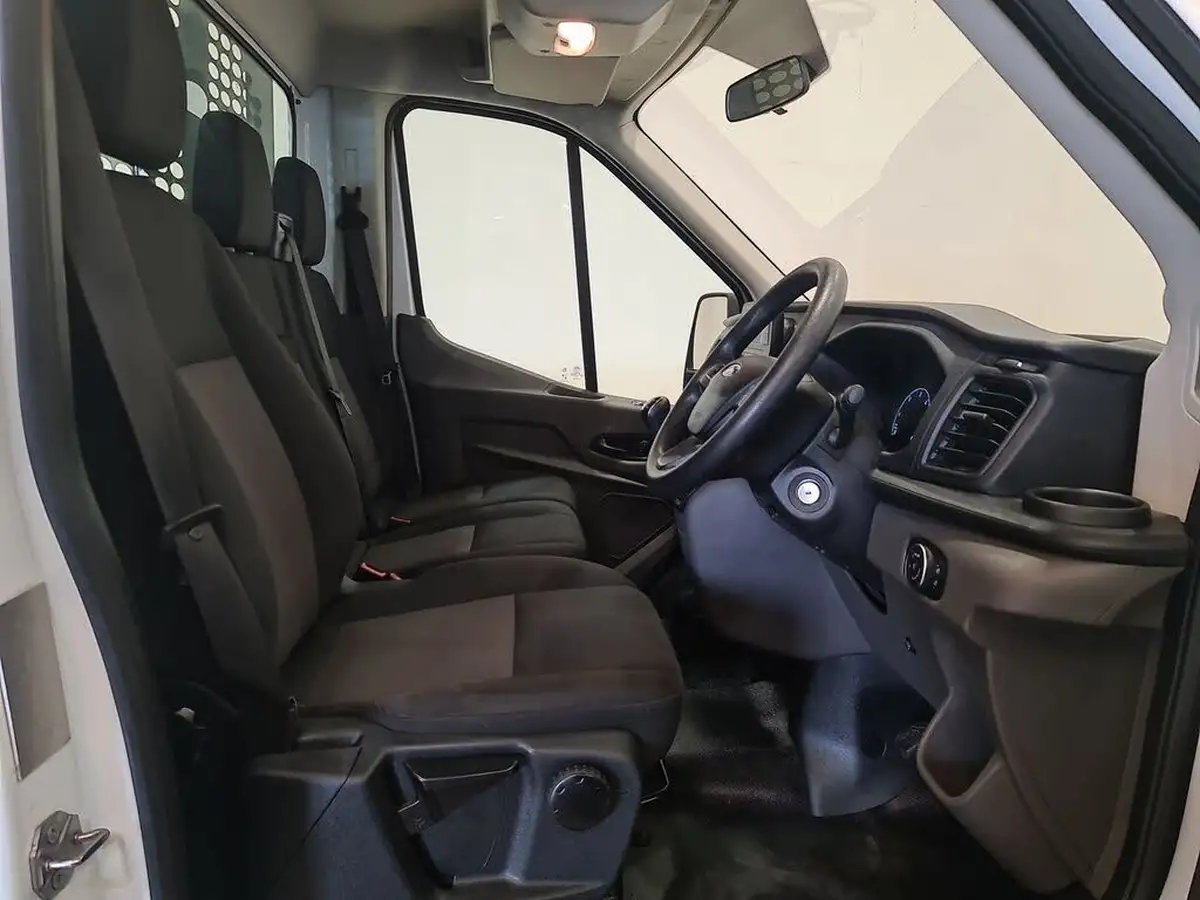 2022-ford-transit-20tdci-350-l2h1-leader-130pseu6dt-rwd-cab-big-2