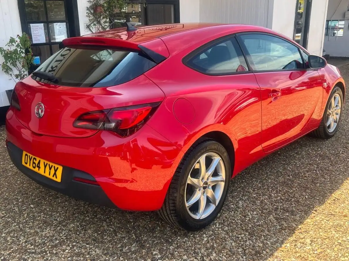 2014-vauxhall-gtc-14-sport-120ps-ss-big-5