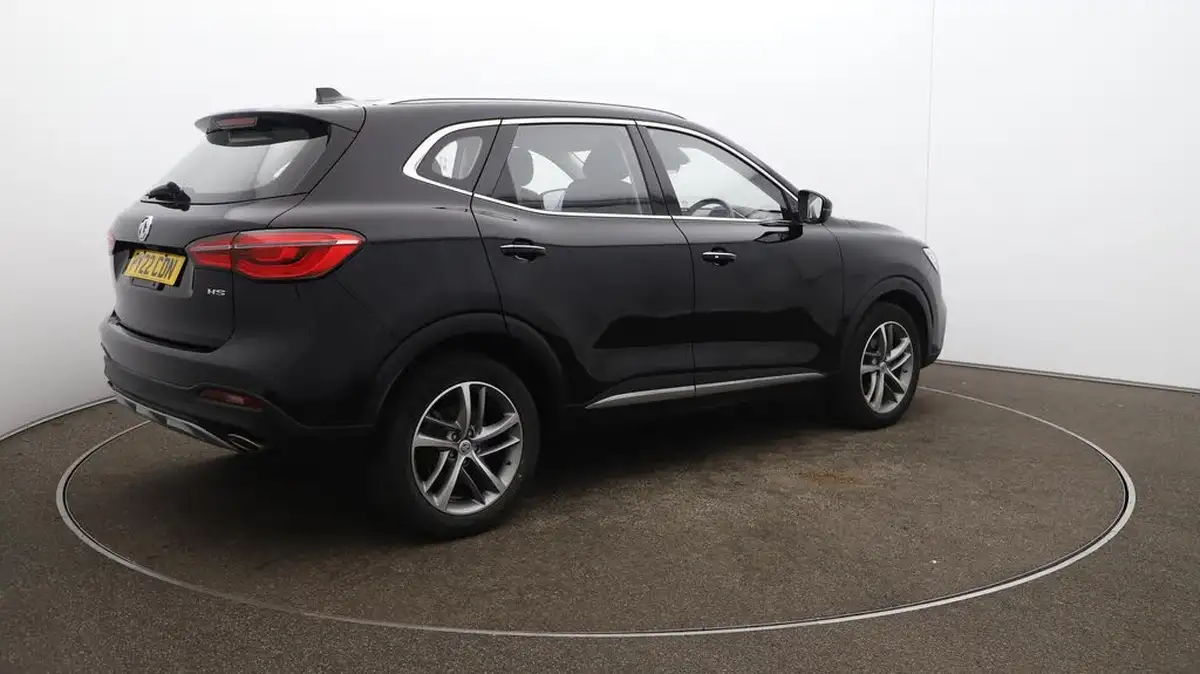 2022-mg-hs-15t-gdi-excite-162ps-dct-big-46