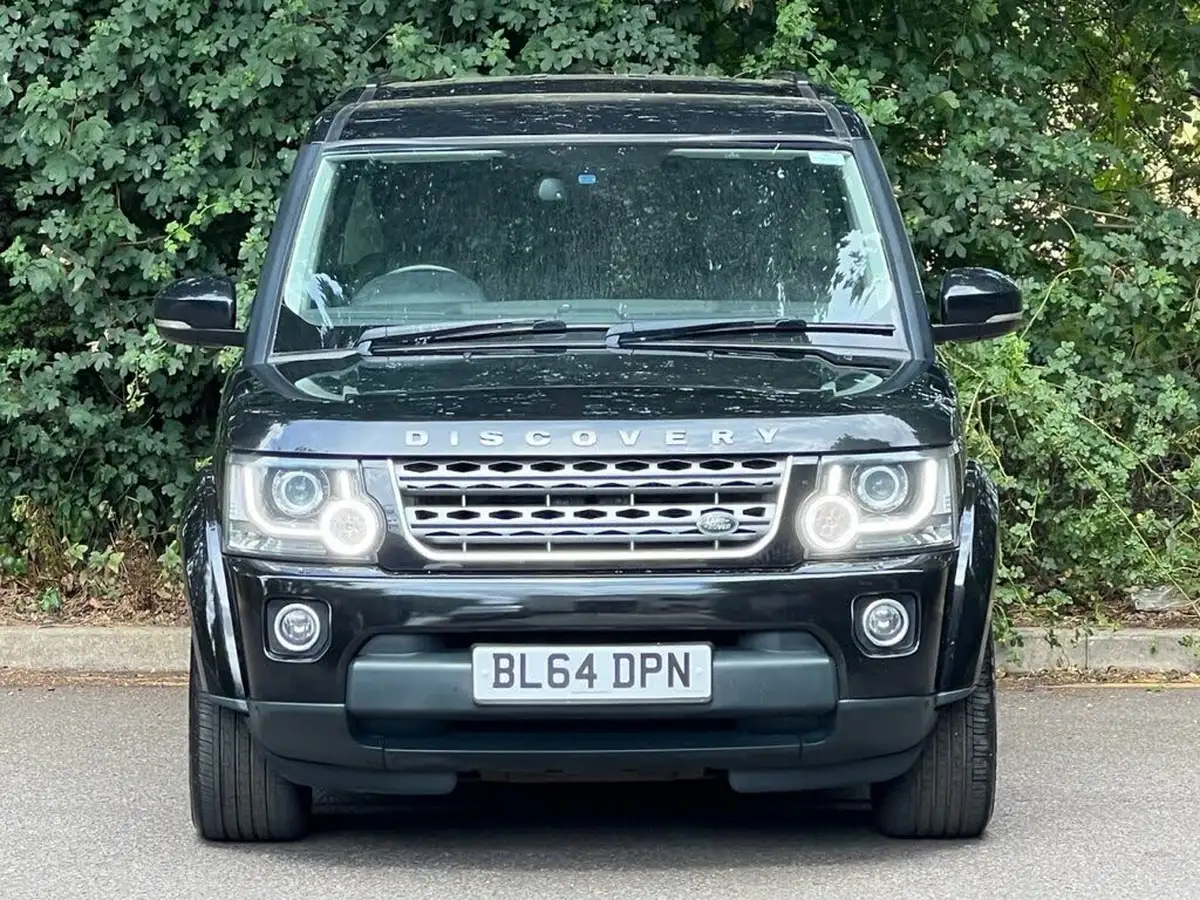 2015-land-rover-discovery-4-30td-se-tech-big-1