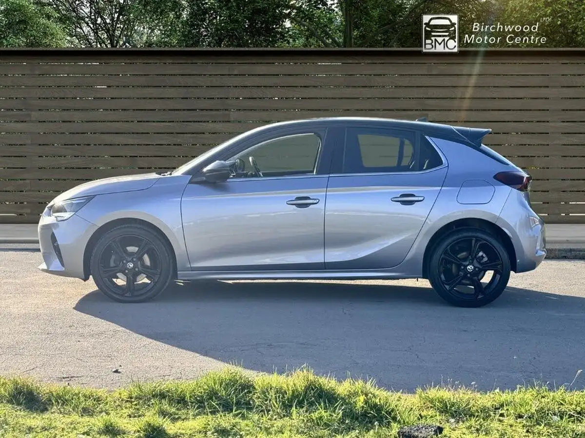 2020-vauxhall-corsa-12-turbo-elite-nav-premium-auto-big-3