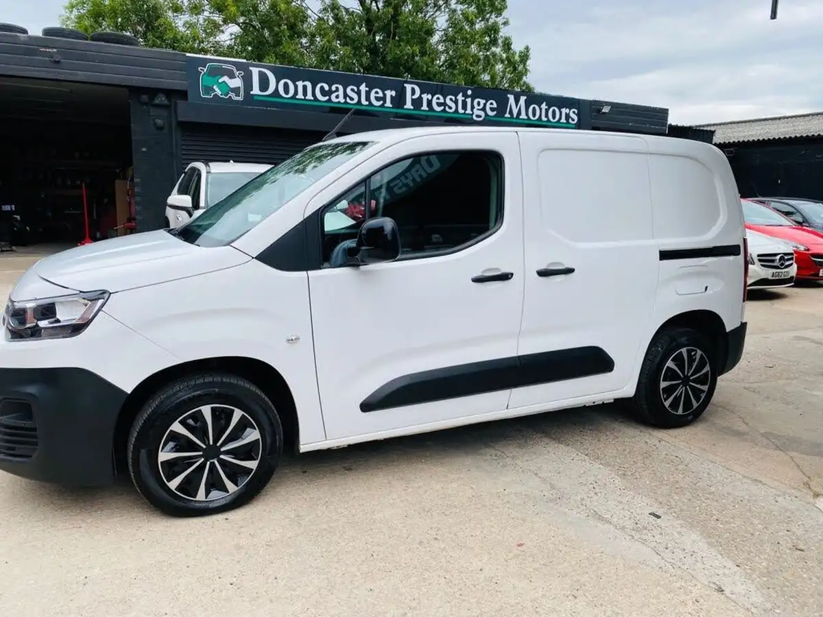 2019-citroen-berlingo-16bluehdi-650-enterprise-big-2