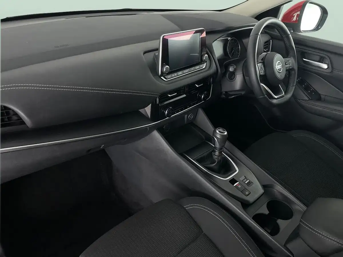 2022-nissan-qashqai-13-dig-t-acenta-premium-140ps-big-3