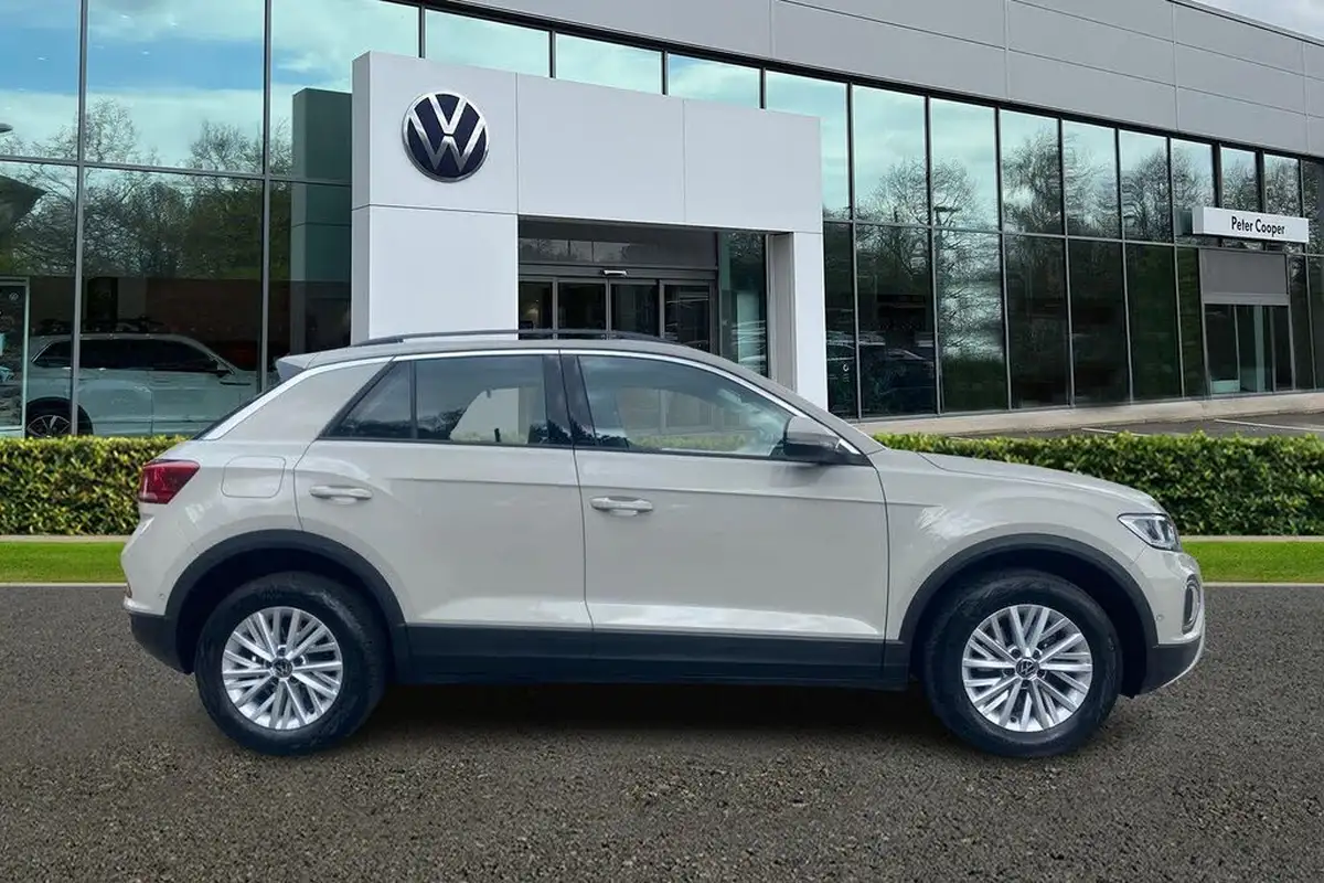 2022-volkswagen-t-roc-15-tsi-life-dsg-big-36