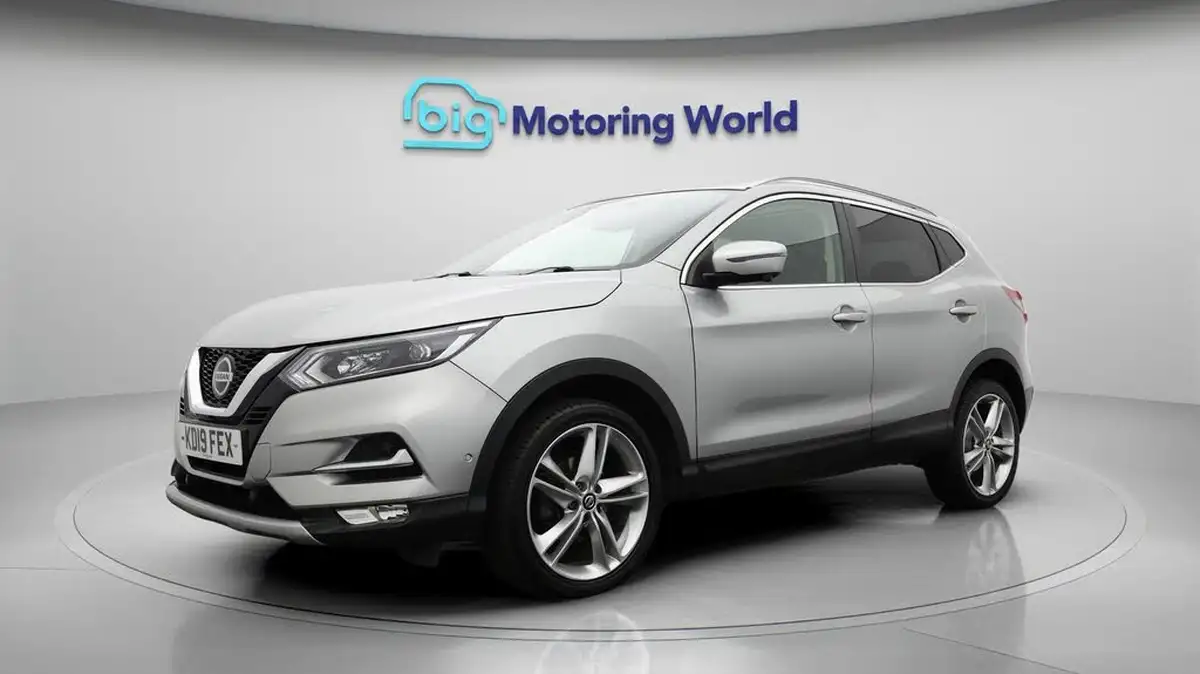 2019-nissan-qashqai-13-dig-t-n-motion-140ps-big-3