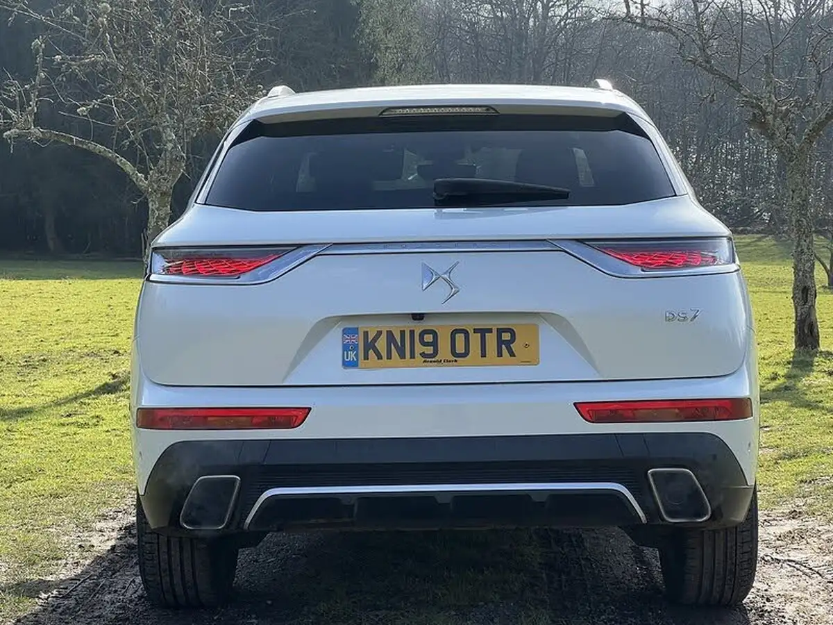 2019-ds-ds-7-crossback-16-puretech-prestige-225ps-big-12