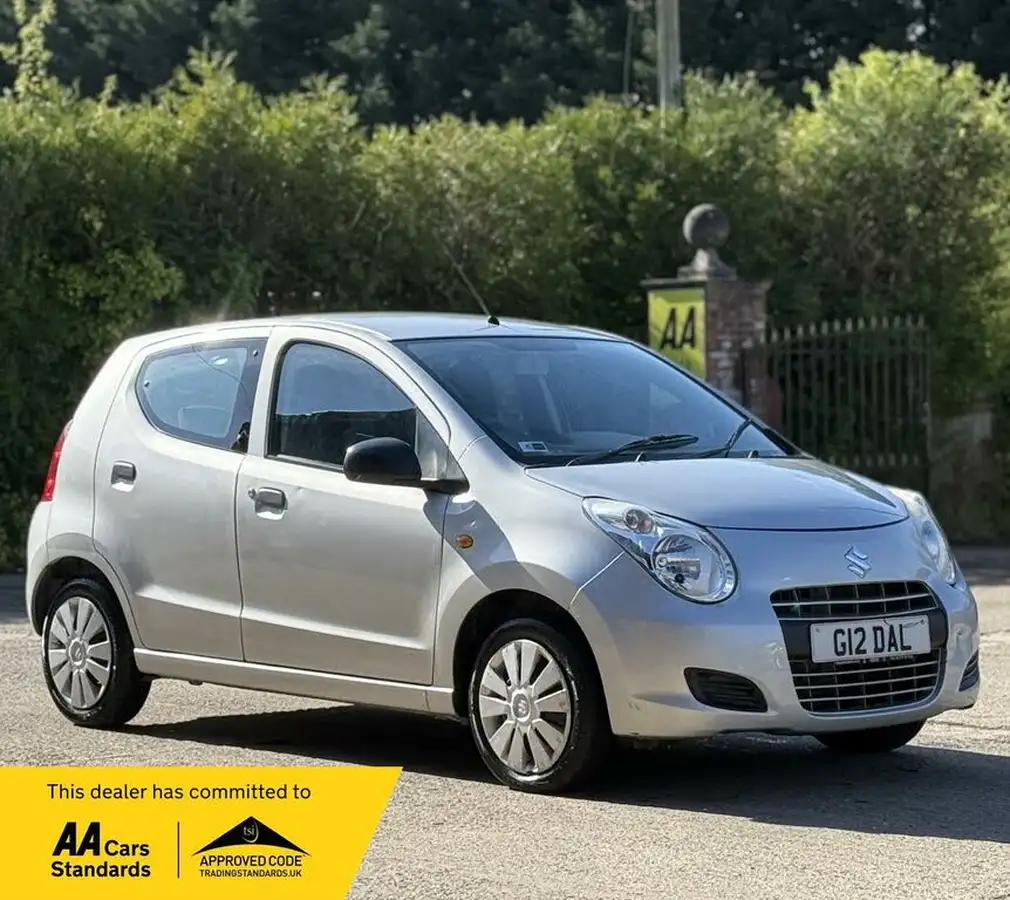 2013-suzuki-alto-10-sz-big-0
