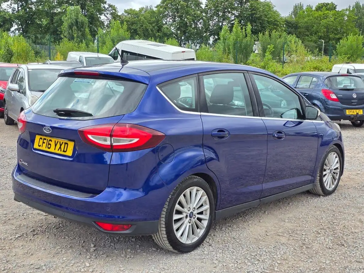 2016-ford-c-max-15tdci-titanium-powershift-big-17