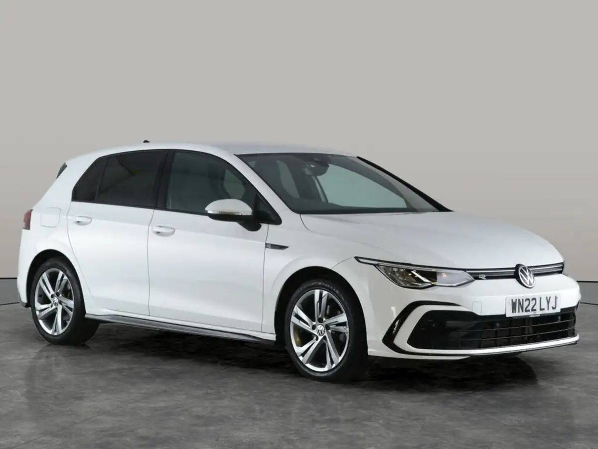 2022-volkswagen-golf-15-tsi-r-line-150ps-hatchback-big-13