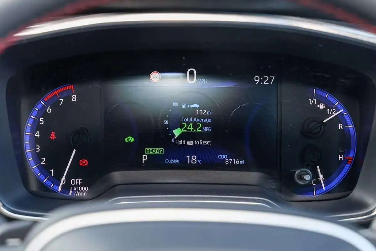2022-toyota-corolla-20-vvt-i-gr-sport-181bhp-spare-wheel-hatchback-big-29