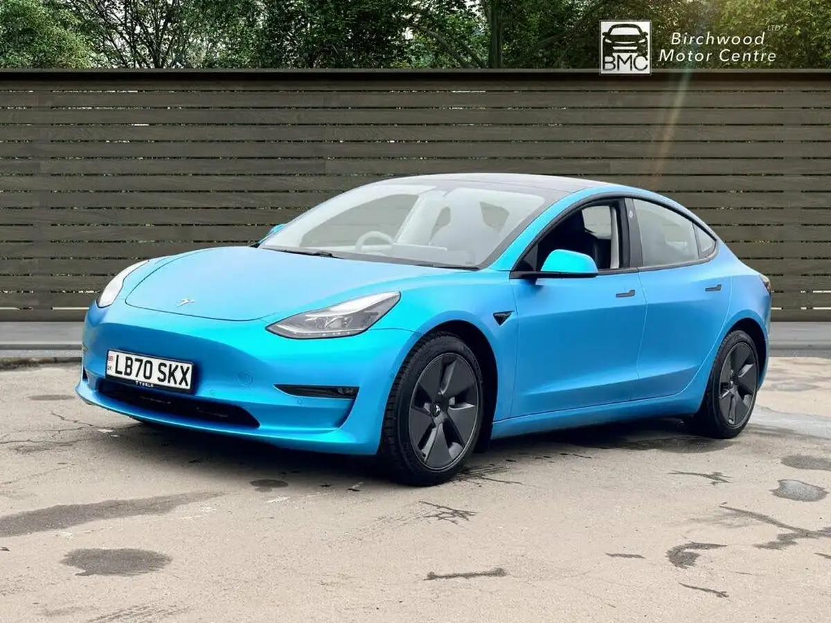 2020-tesla-model-3-e-long-range-big-2
