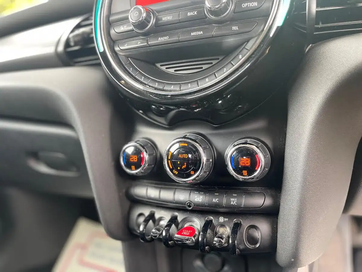 2016-mini-cooper-12-one-3d-big-30