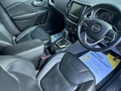2016-jeep-cherokee-22multijet-ii-night-eagle-small-11