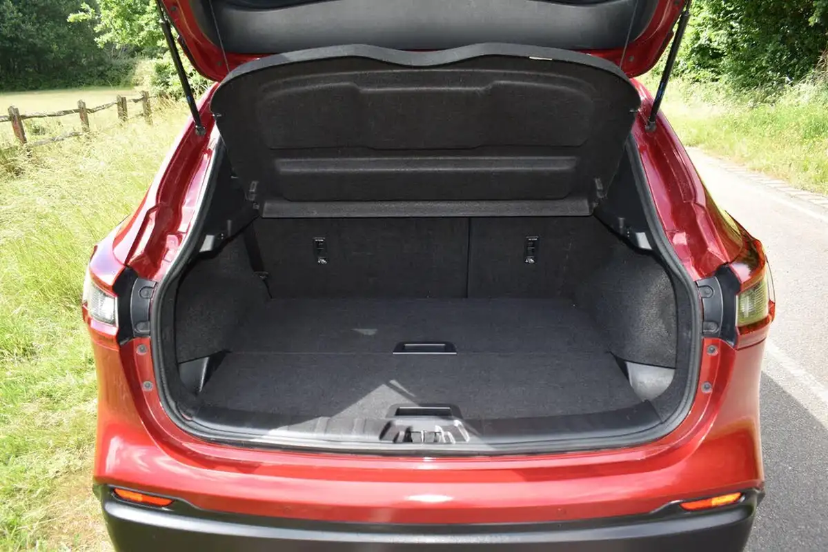 2020-nissan-qashqai-13-dig-t-n-connecta-160ps-auto-big-26
