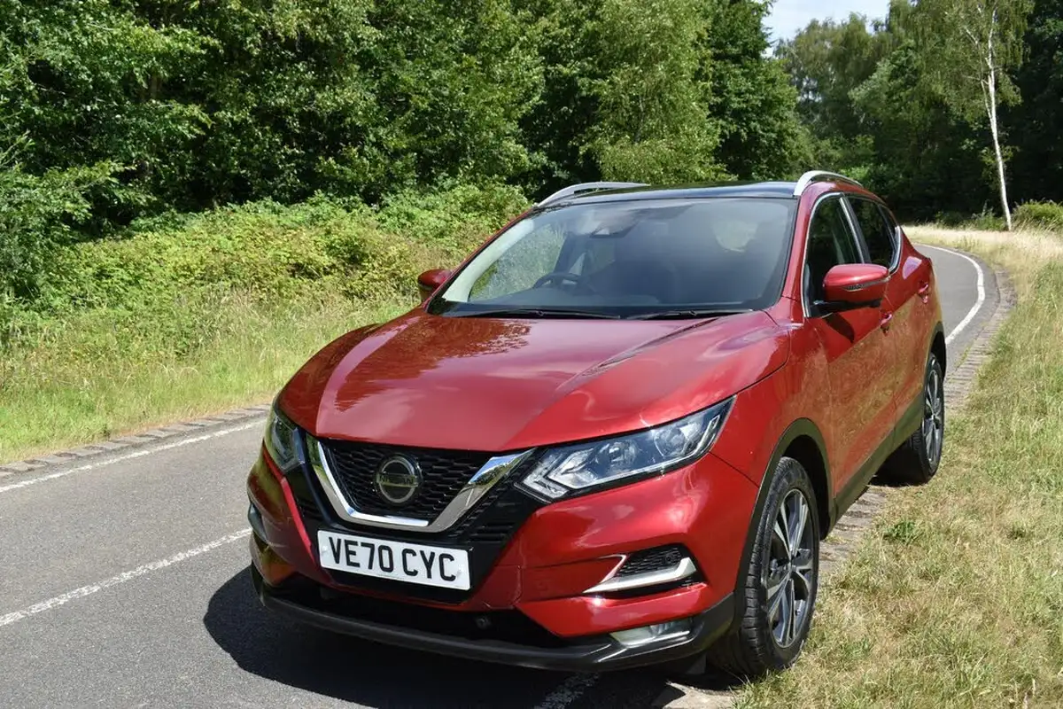 2020-nissan-qashqai-13-dig-t-n-connecta-160ps-auto-big-2