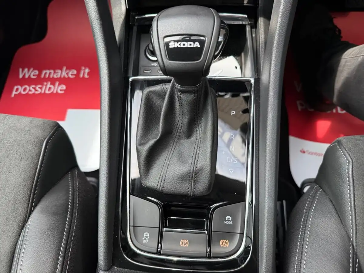 2022-skoda-karoq-15-tsi-se-l-dsg-big-31