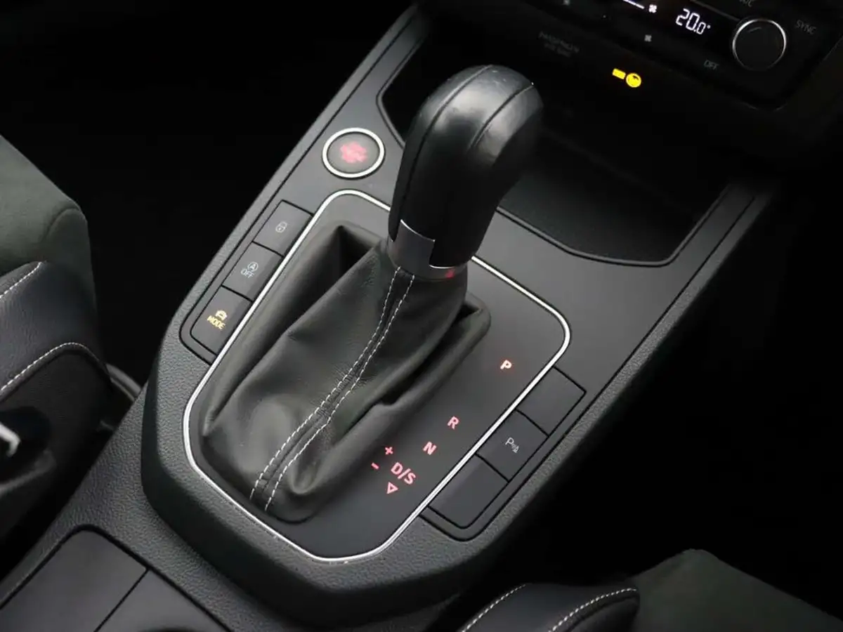 2022-seat-ibiza-10-tsi-xcellence-lux-110ps-dsg-big-29