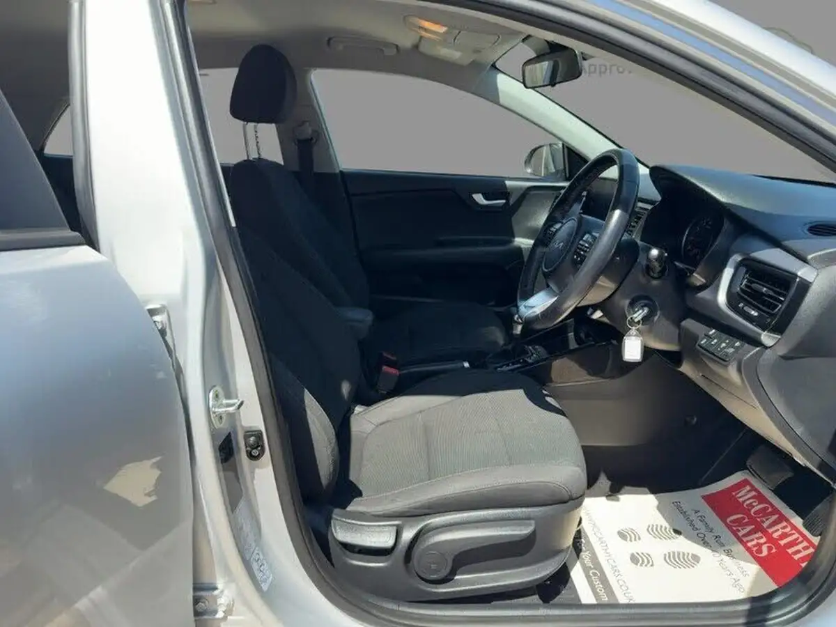 2022-kia-rio-10-t-gdi-2-dct-big-11