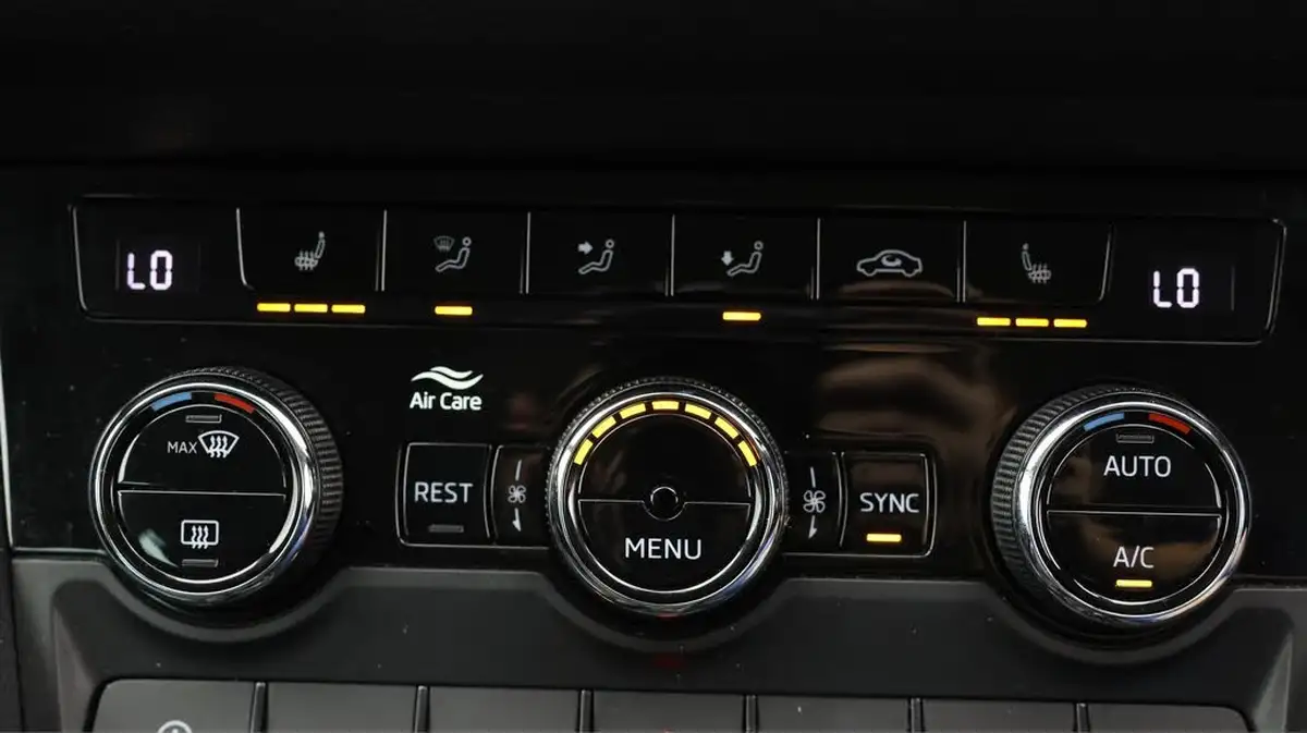 2019-skoda-kodiaq-20tdi-edition-150ps-4x4-7-seats-scr-big-12