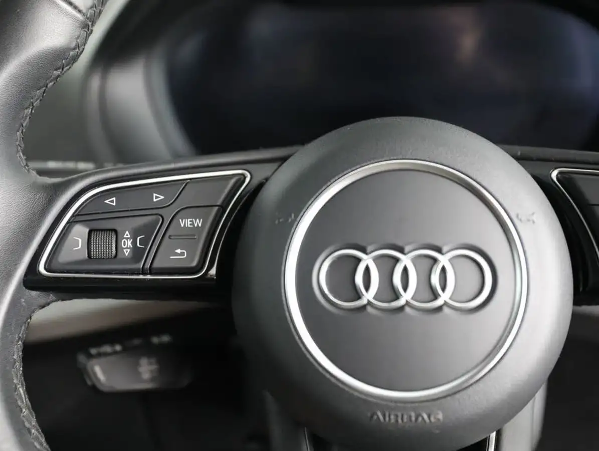 2022-audi-q2-10-30-tfsi-sport-big-19
