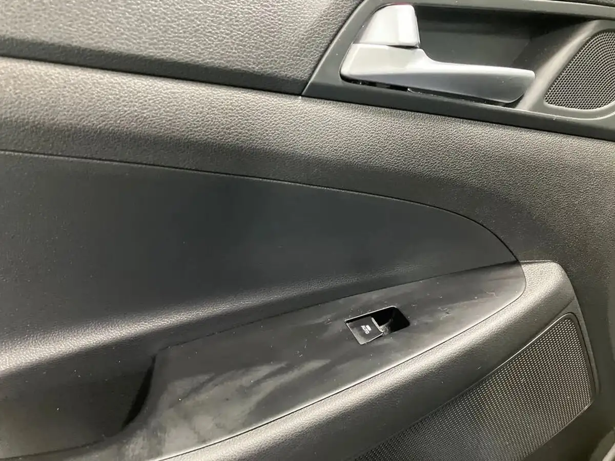 2019-hyundai-tucson-16-t-gdi-se-nav-dct-big-34