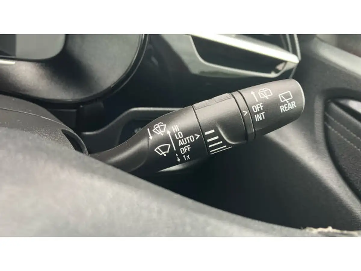 2022-vauxhall-corsa-12i-elite-edition-big-25