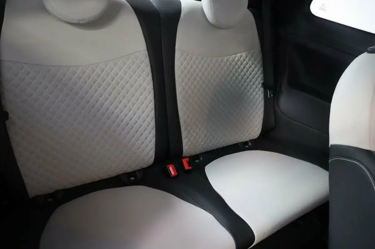 2022-fiat-500-10-dolcevita-big-27
