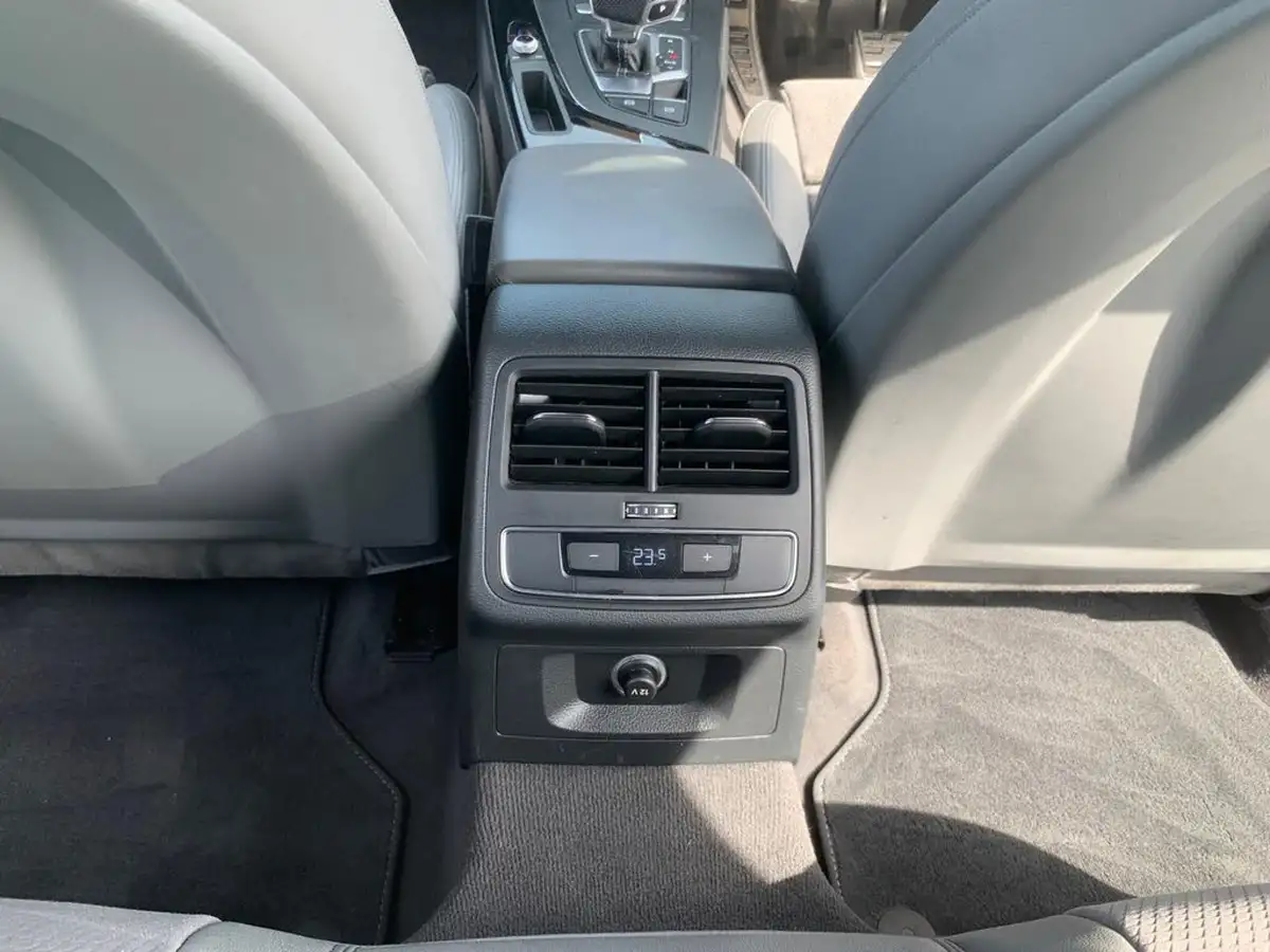 2018-audi-a4-20-tfsi-black-edition-big-37