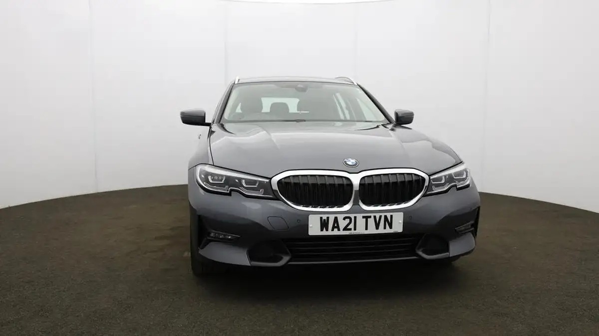 2021-bmw-3-series-20-330e-sport-pro-touring-5d-big-43