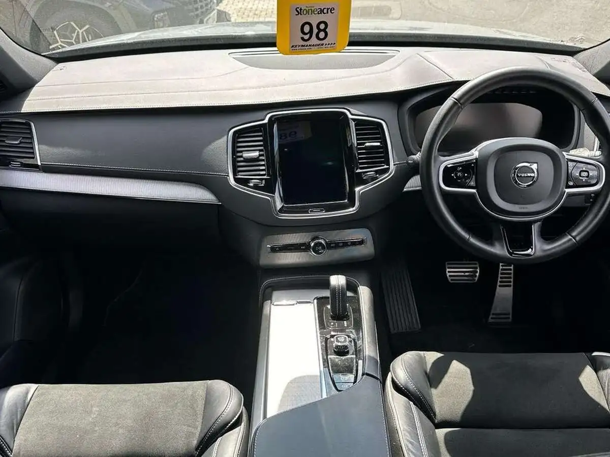 2022-volvo-xc90-20td-b5-r-design-big-4