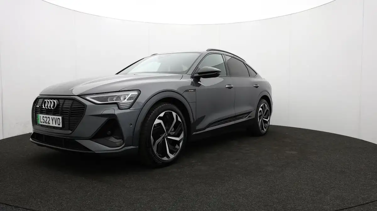 2022-audi-e-tron-50e-black-edition-sportback-big-63