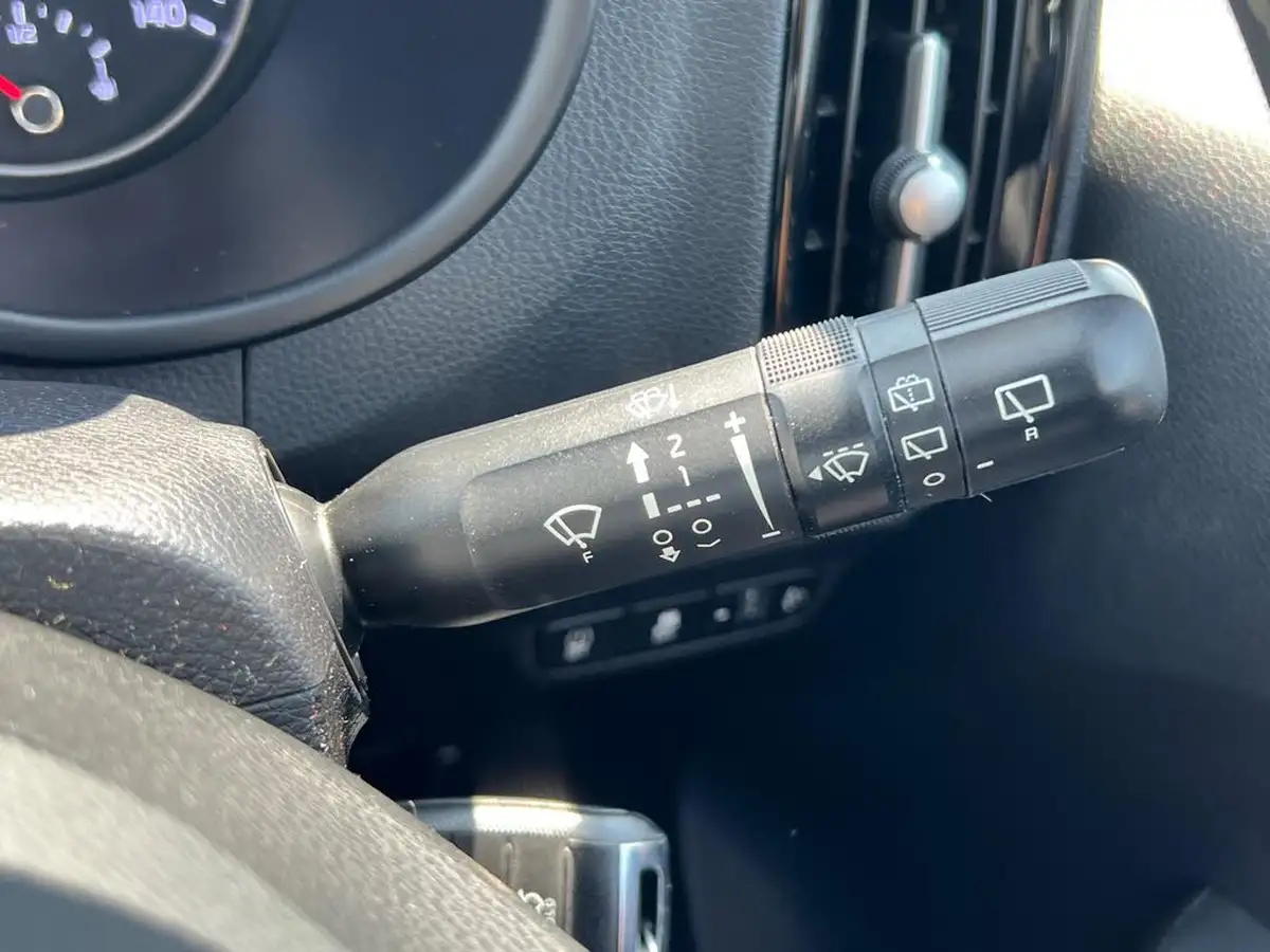 2017-kia-picanto-125-3-big-18