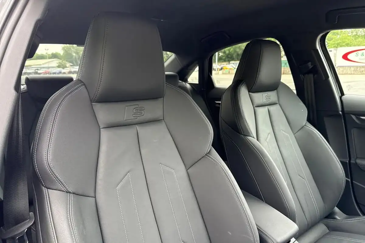 2024-audi-a3-15-35-tfsi-s-line-saloon-4d-big-23