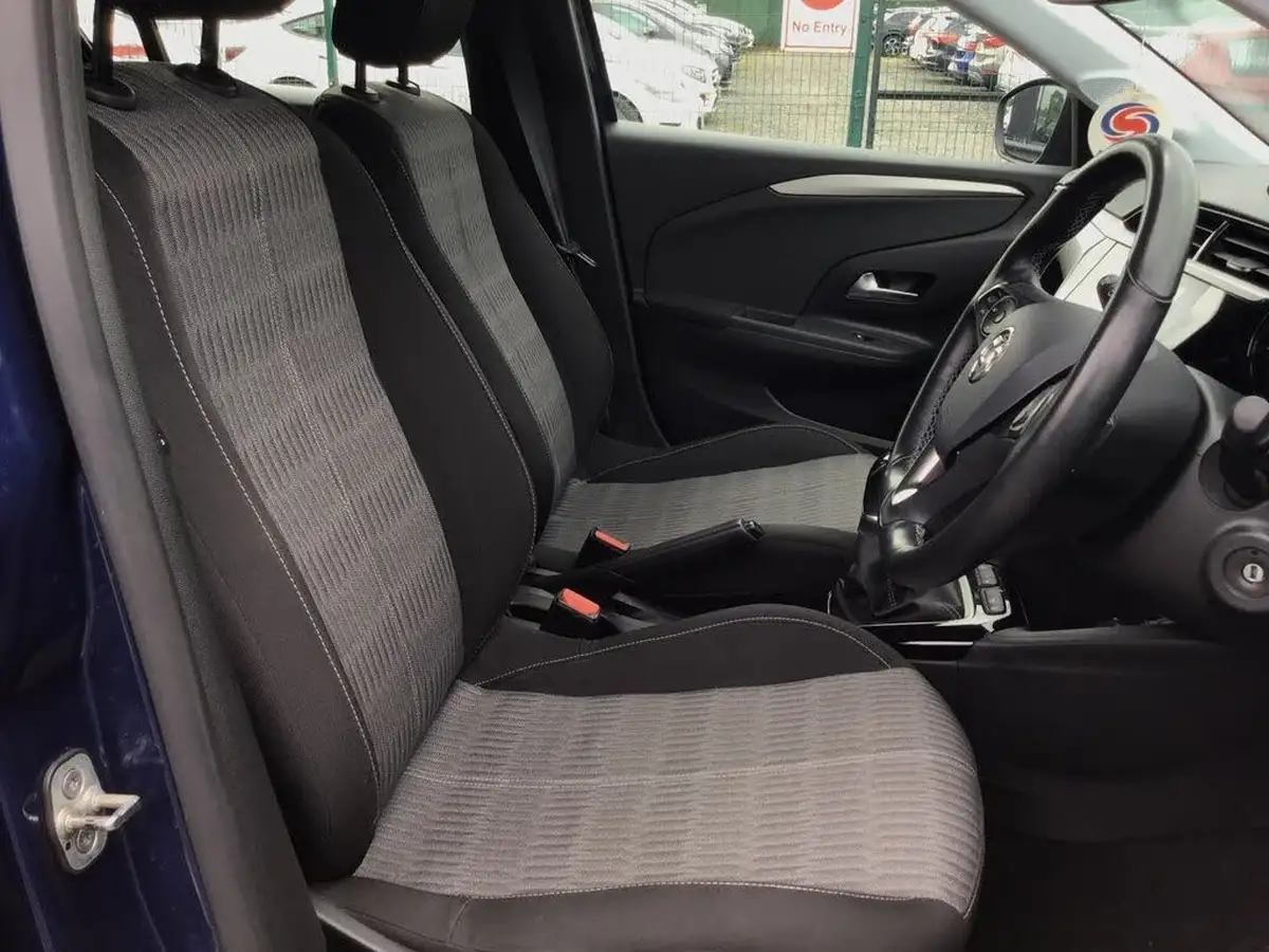2020-vauxhall-corsa-12i-se-premium-big-15