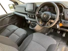 2023-renault-trafic-20dci-sl28-130-business-small-8