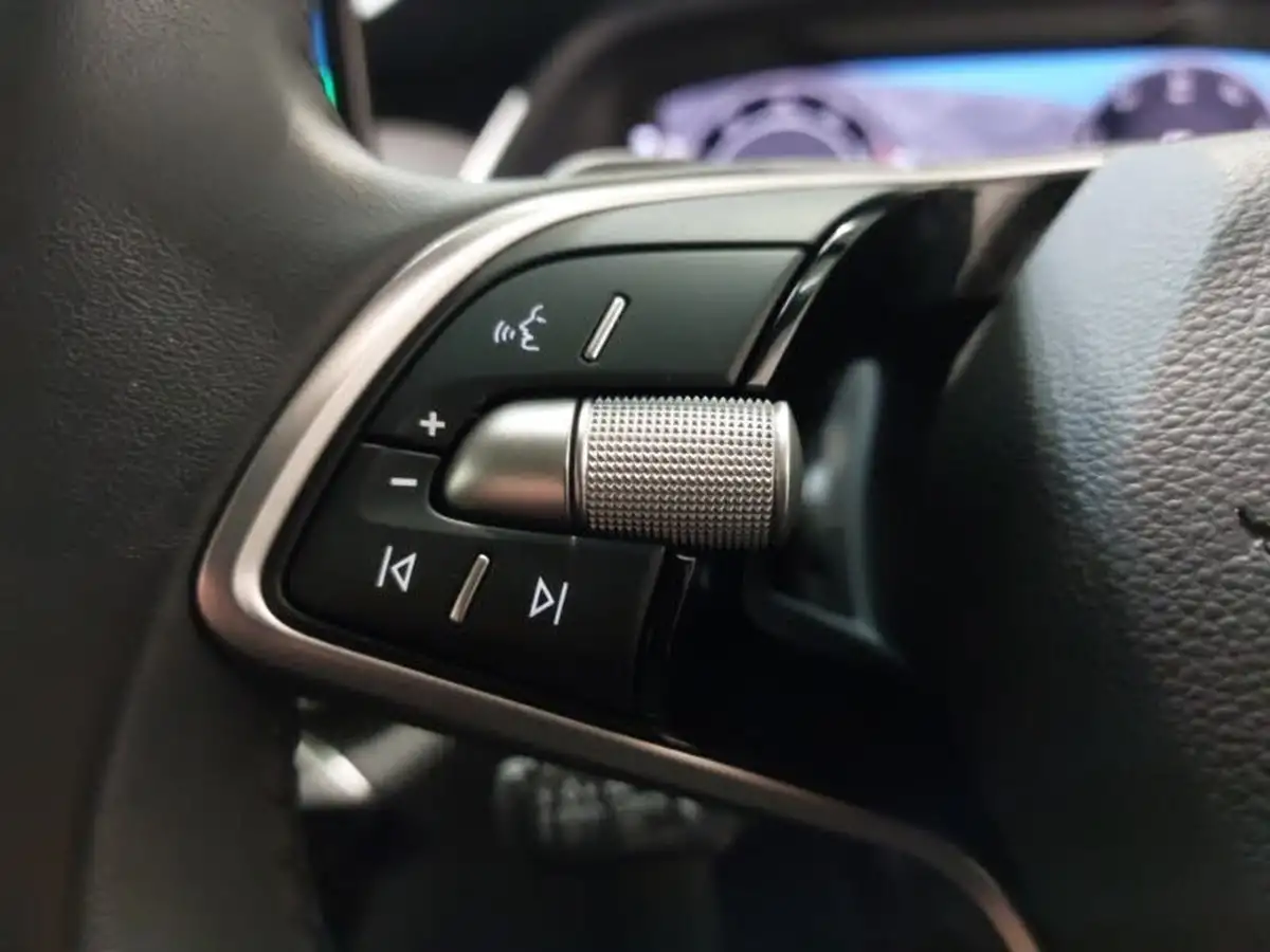 2024-skoda-octavia-15-tsi-e-tec-se-technology-estate-big-18