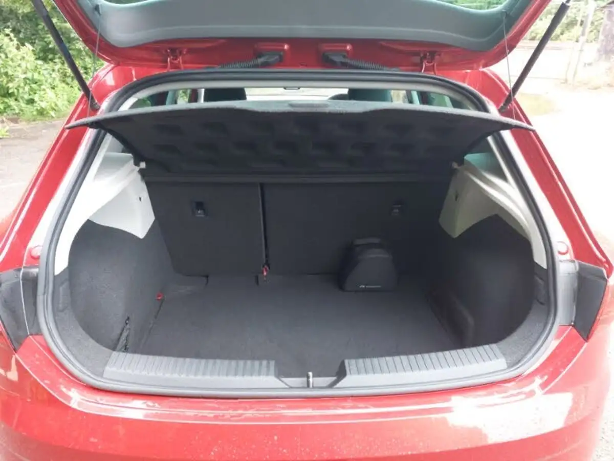 2020-seat-leon-15-tsi-evo-fr-130ps-hatchback-big-7
