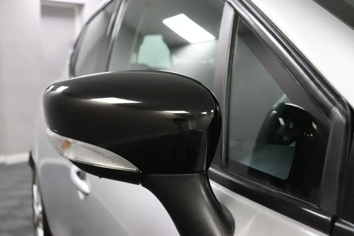 2015-renault-clio-09-tce-dynamique-nav-big-33