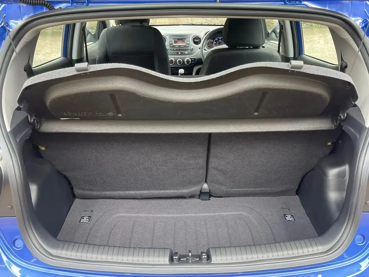 2018-hyundai-i10-12-se-big-22