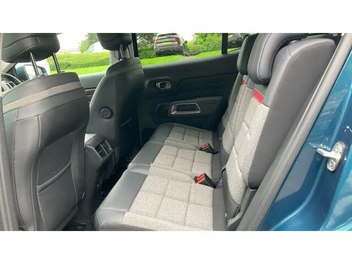 2022-citroen-c5-aircross-12-puretech-shine-ss-eat8-big-15