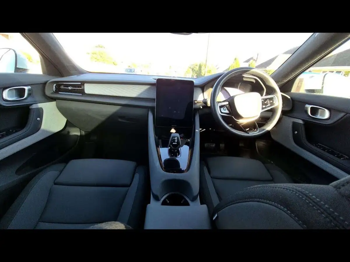 2021-polestar-polestar-2-e-ps2-300kw-longe-dual-plus-pilot-big-10