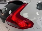 2016-volvo-v40-20-t2-r-design-small-6