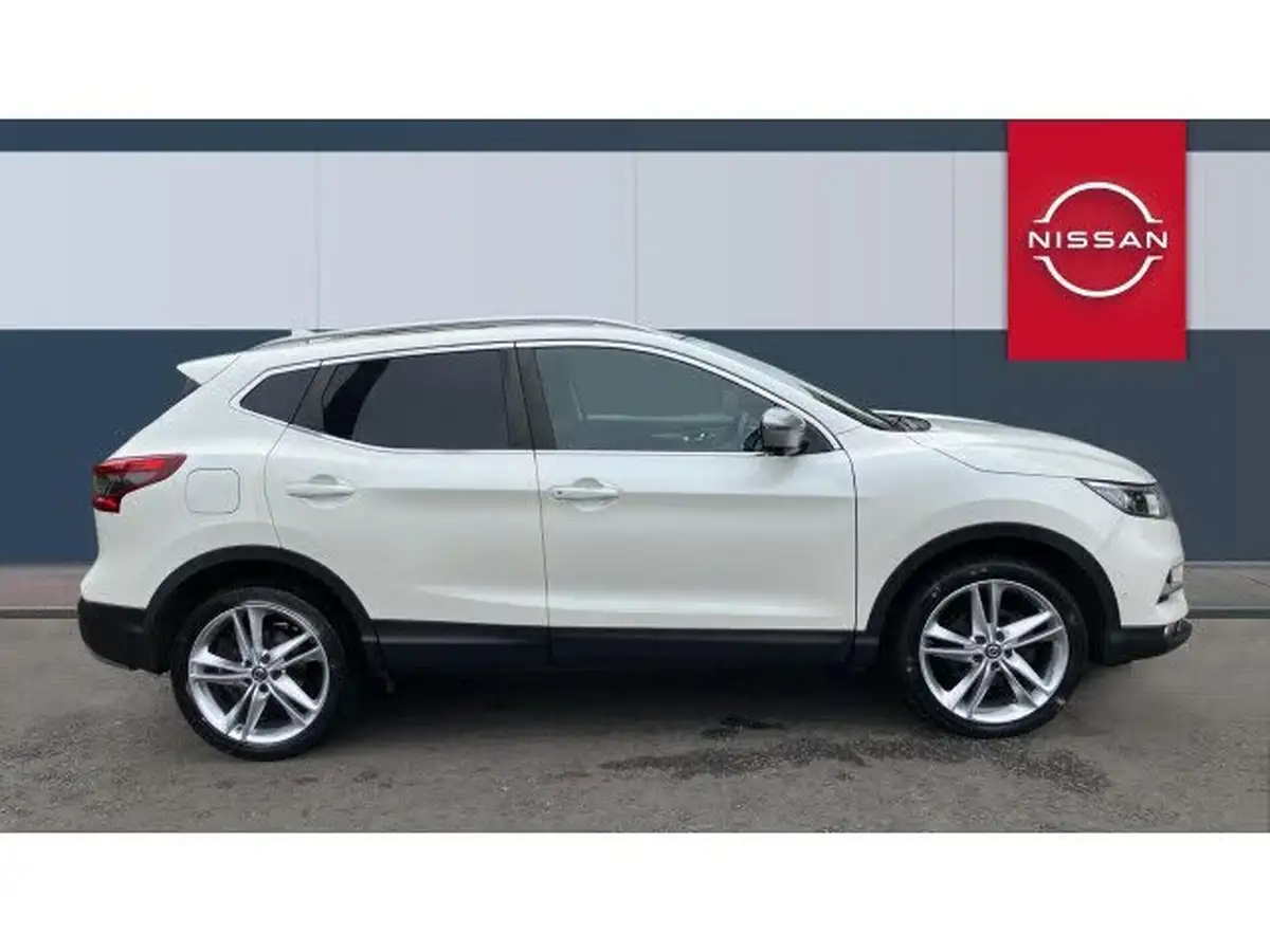 2019-nissan-qashqai-13-dig-t-n-motion-140ps-big-4