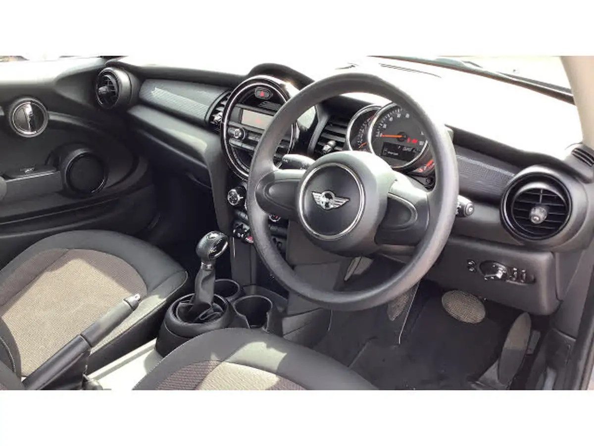 2017-mini-cooper-15-cooper-ss-hatchback-3d-auto-big-5